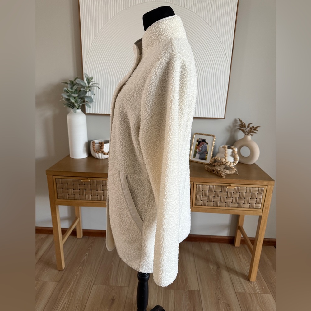 Talbots Cream Teddy Jacket Size L - Picture 3 of 7